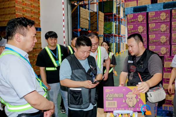 食安科普面临面，“透明工场”现场抽样，“你点我检”护航舌尖安